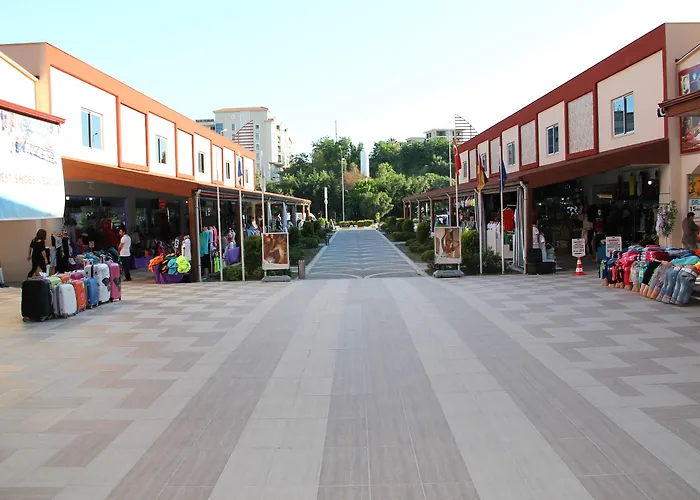 West Park Отель 4*