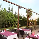 West Park Hotel 4*