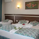 Hotel West Park 4*