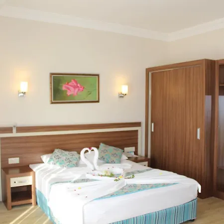 Отель West Park 4*