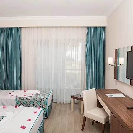 Otel West Park 4*