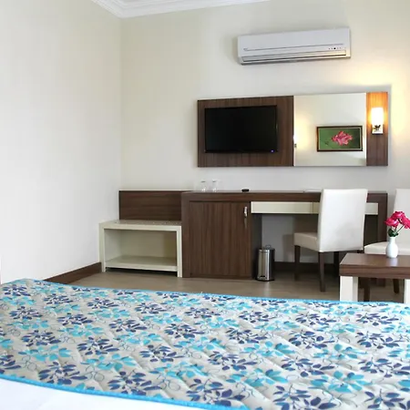 Ξενοδοχείο West Park 4*