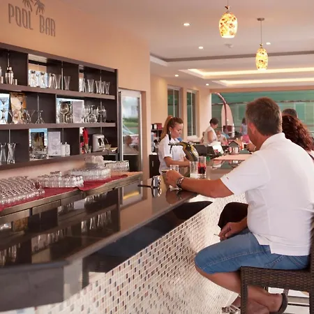 Ξενοδοχείο West Park 4*